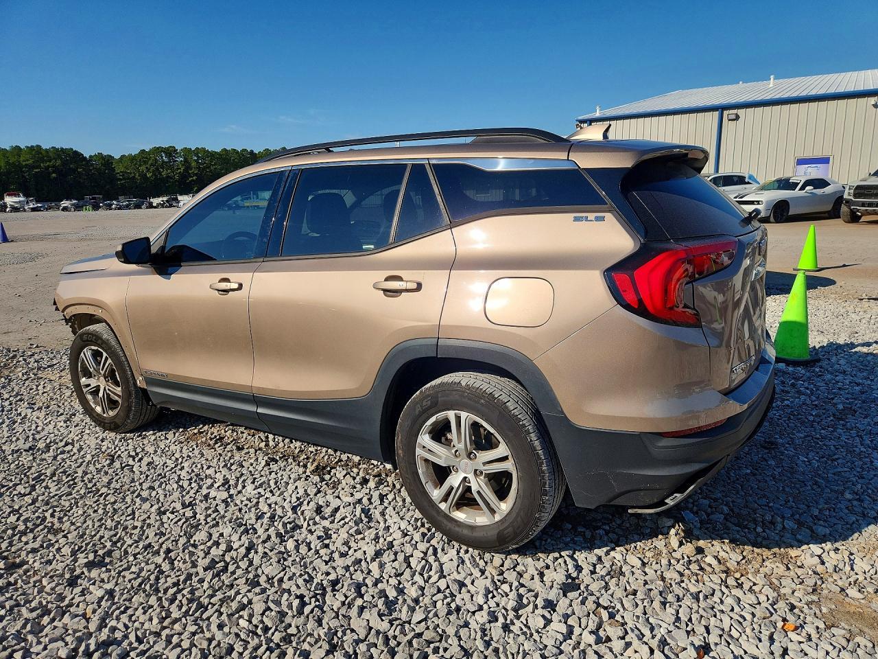 2018 GMC TERRAIN — Фото 2 из 13