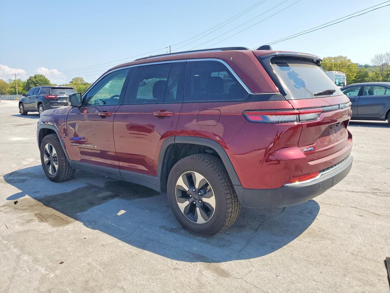 2024 JEEP GRAND CHEROKEE LIMITED 4XE — Фото 2 из 13