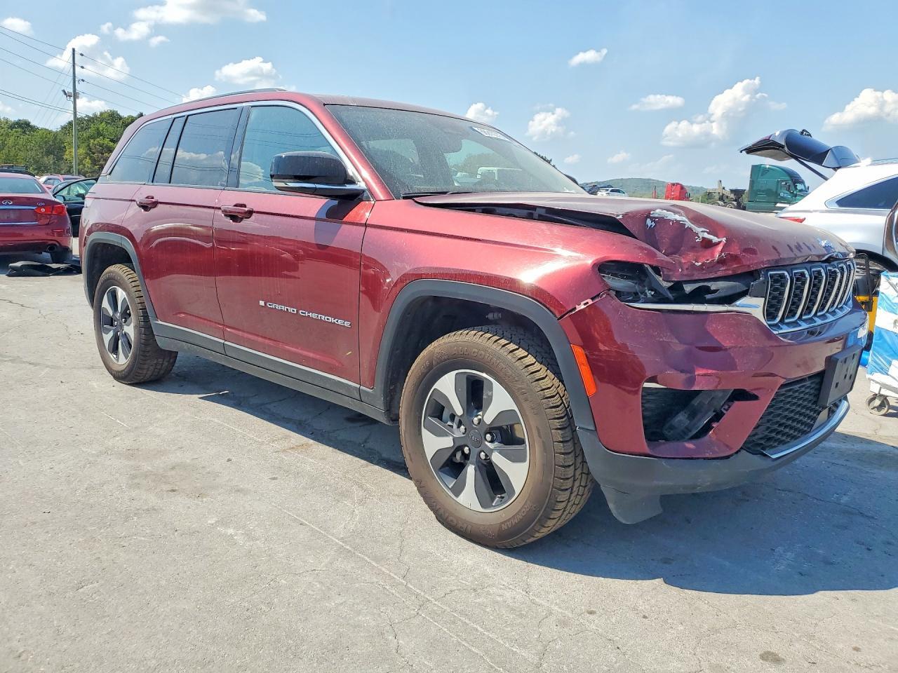2024 JEEP GRAND CHEROKEE LIMITED 4XE — Фото 4 из 13