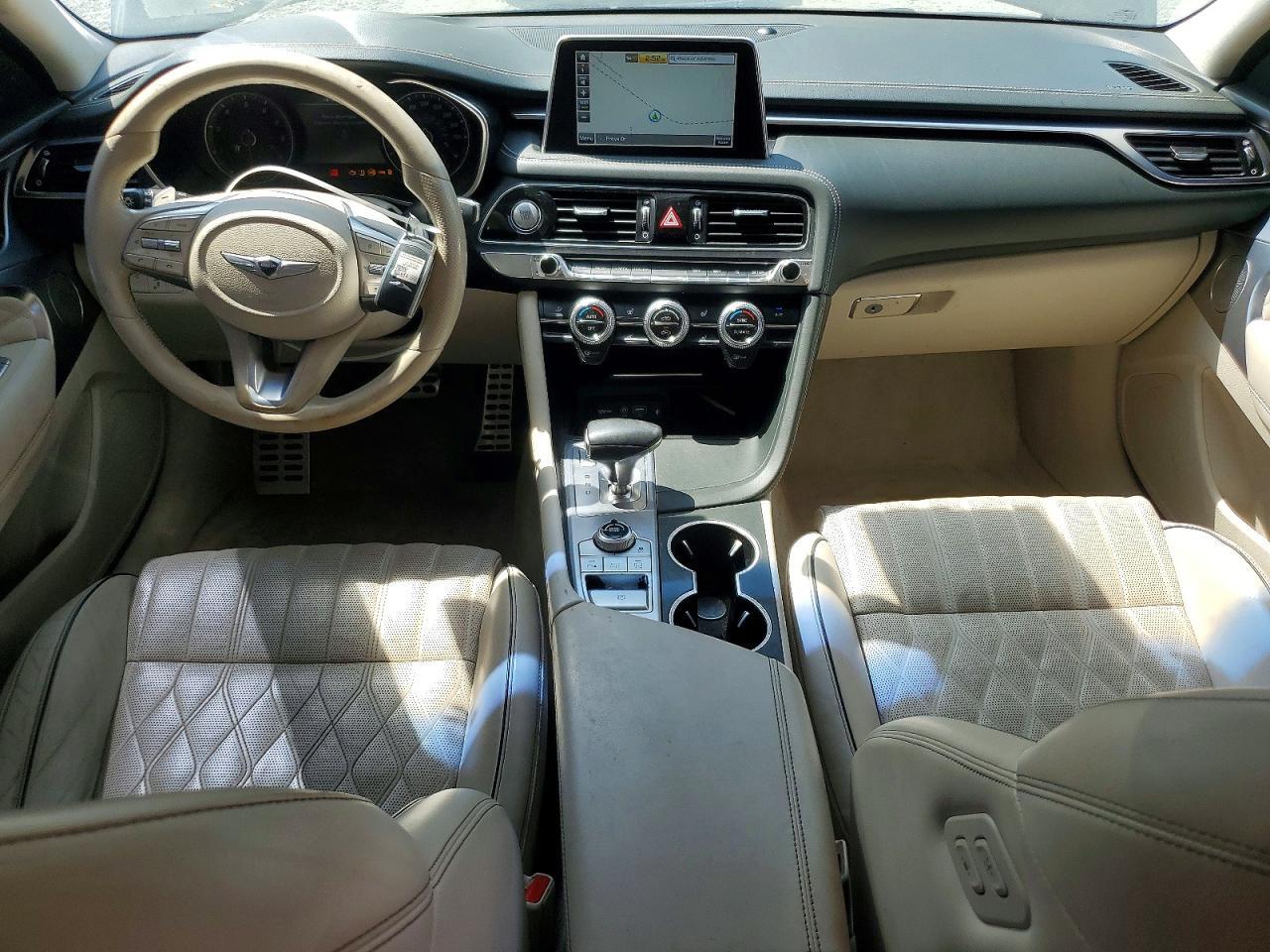 2019 GENESIS G70 3.3T DESIGN EDITION — Фото 8 из 12