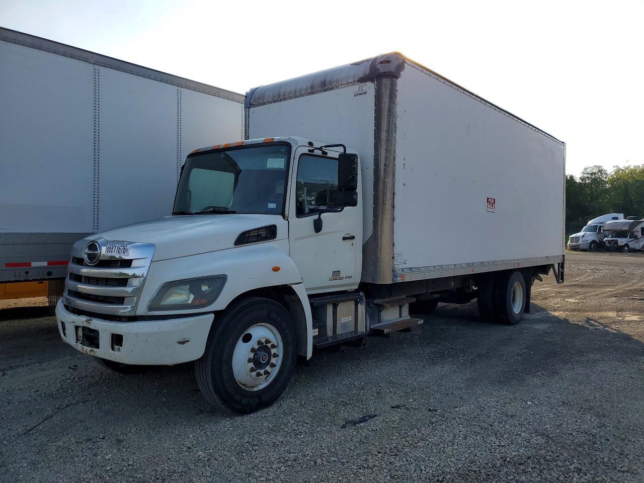 2015 HINO 258/268 5PVNE8JT8F4S56466