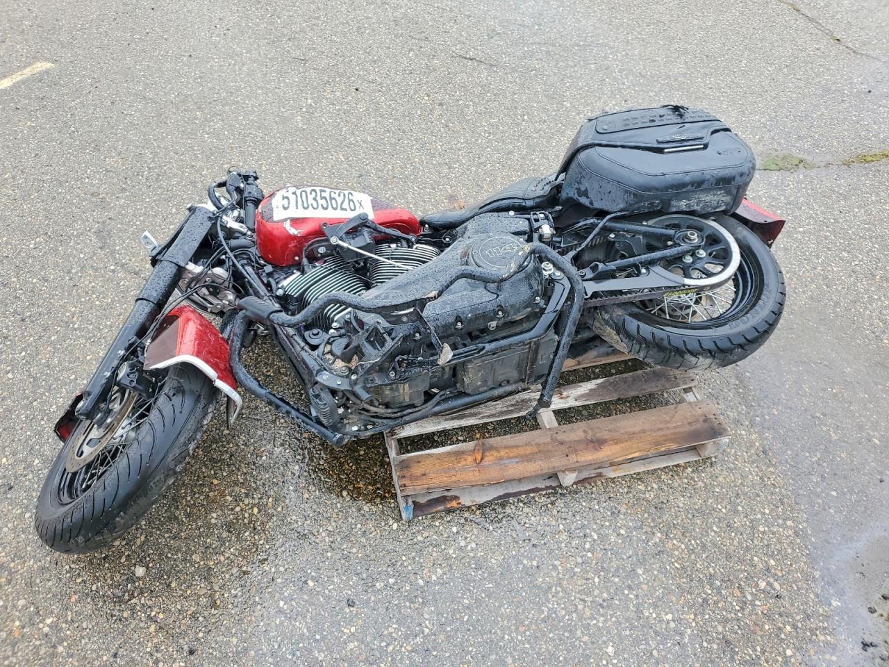 2019 HARLEY-DAVIDSON FLHCS 1HD1YBK21KB054971