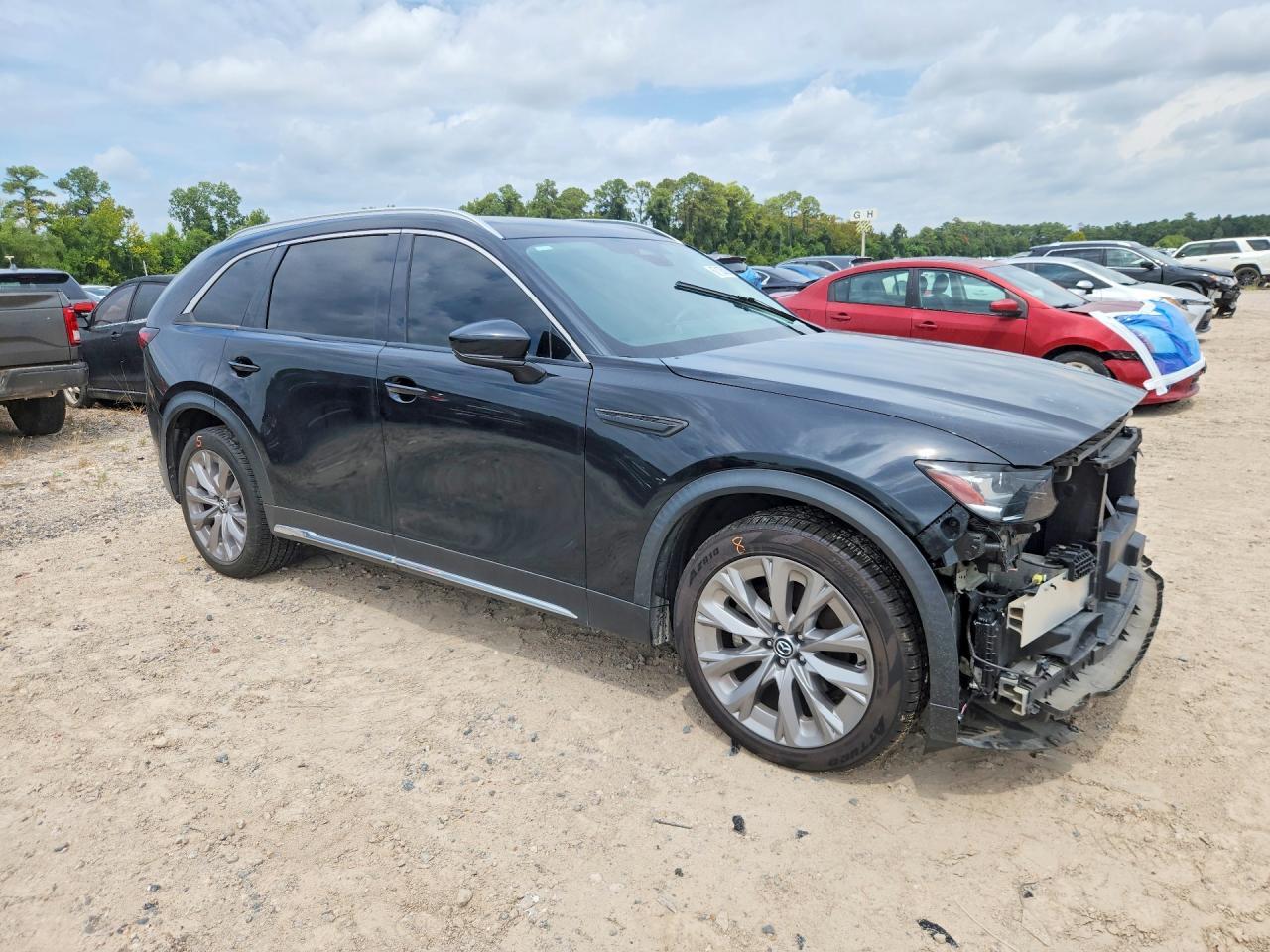 2024 MAZDA CX-90 PREMIUM — Фото 4 из 14