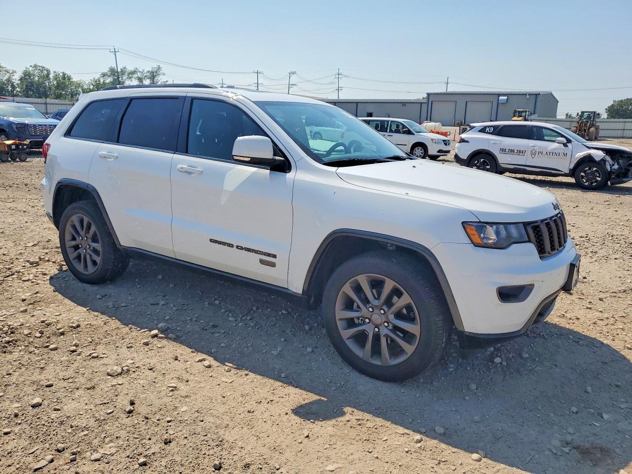 2016 JEEP GRAND CHEROKEE LIMITED — Фото 4 из 13