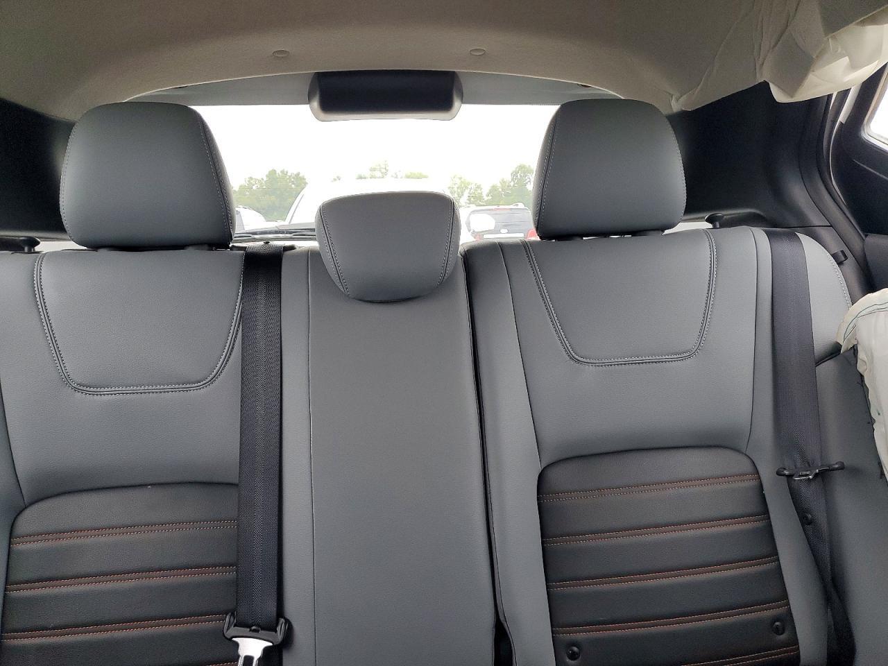 2024 NISSAN KICKS SR — Фото 10 из 13