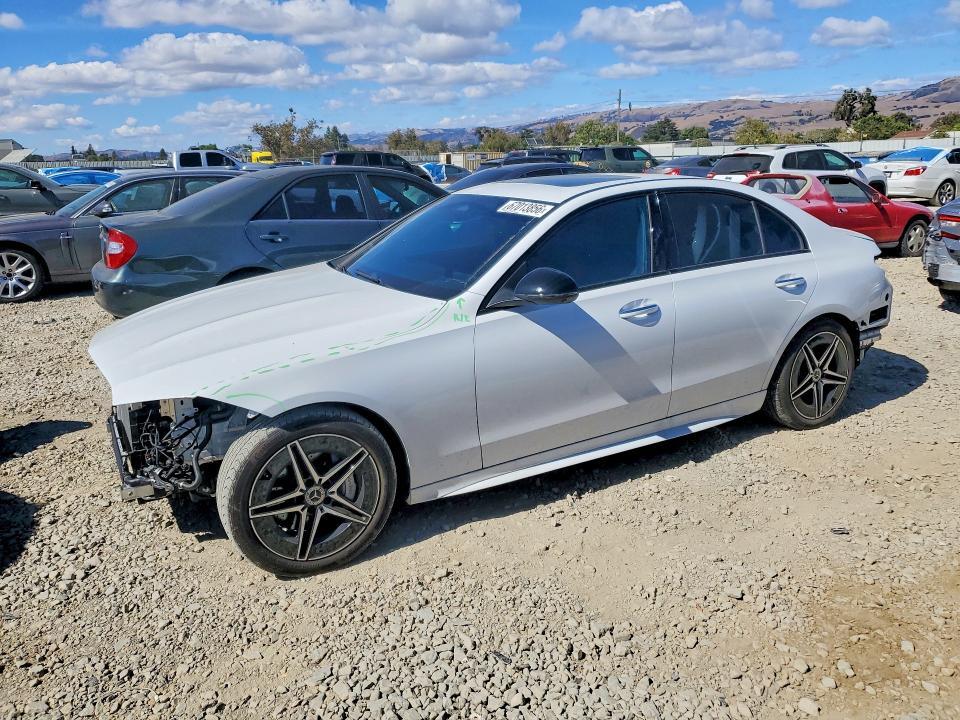 2022 MERCEDES-BENZ C W1KAF4GB8NR021124