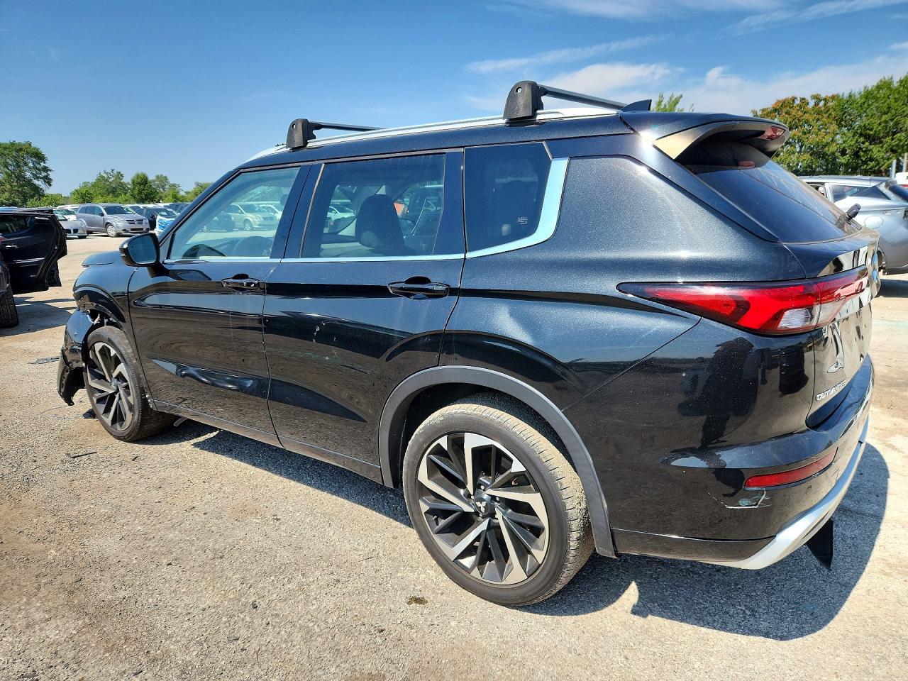 2022 MITSUBISHI OUTLANDER SEL — Фото 2 из 13