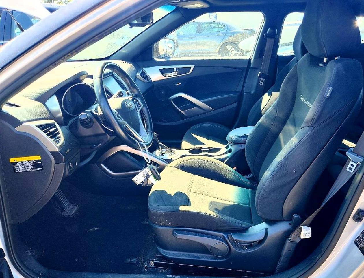 2017 HYUNDAI VELOSTER VALUE EDITION — Фото 7 из 12