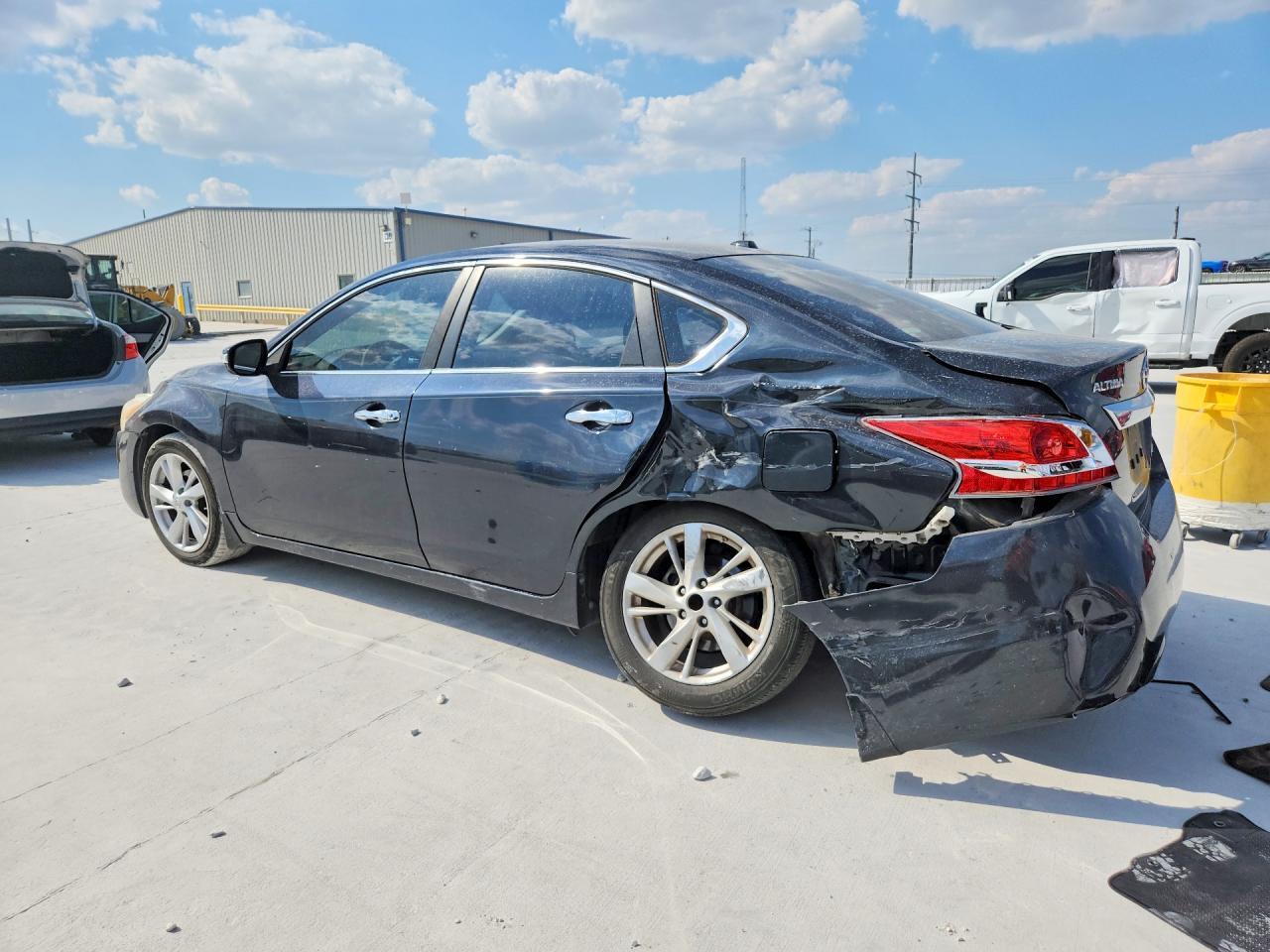 2013 NISSAN ALTIMA 2.5 — Фото 2 из 12