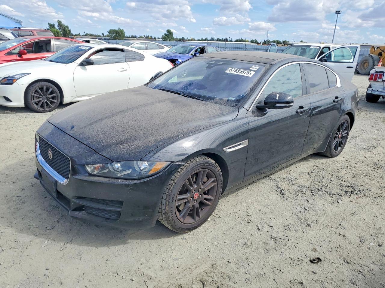 2017 JAGUAR XE SAJAD4BG0HA948822
