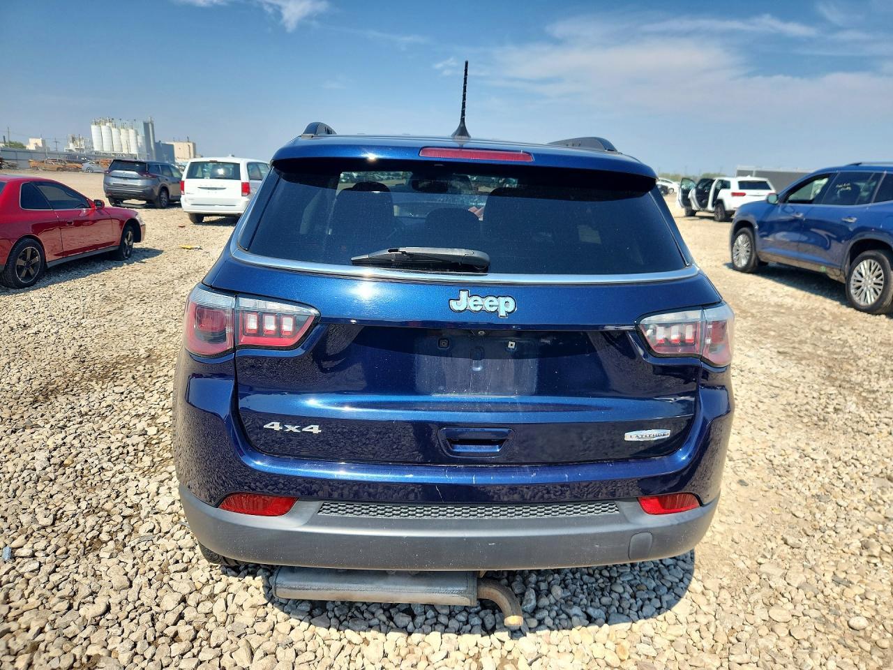 2018 JEEP COMPASS LATITUDE — Фото 6 из 12