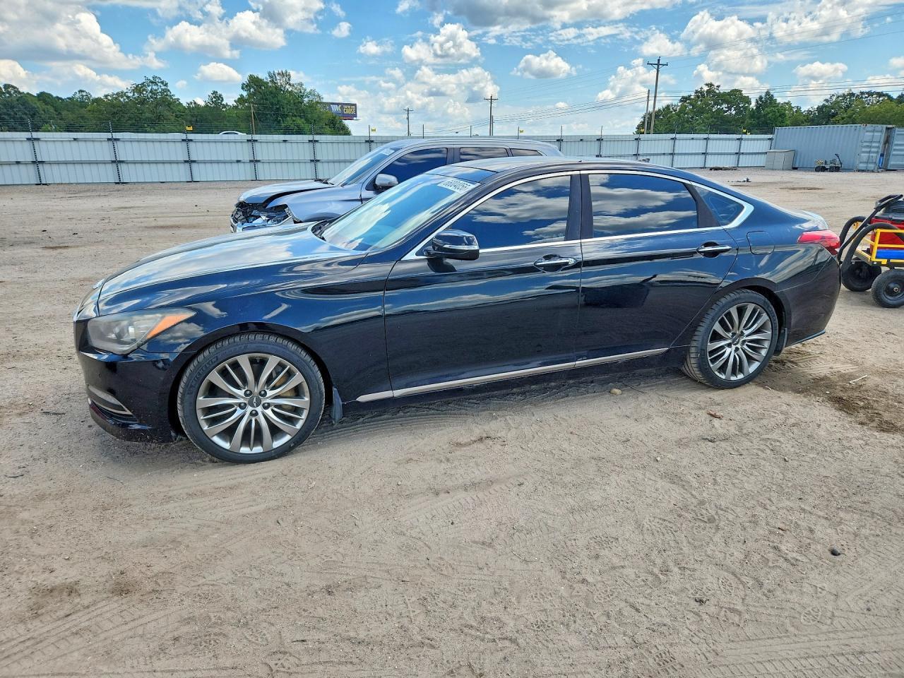 2015 HYUNDAI GENESIS KMHGN4JF4FU045708