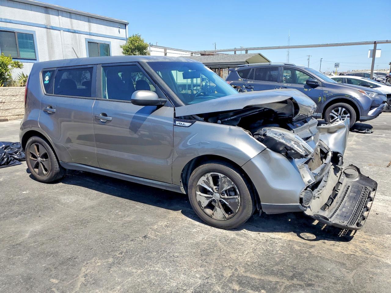 2016 KIA SOUL BASE — Фото 4 из 12