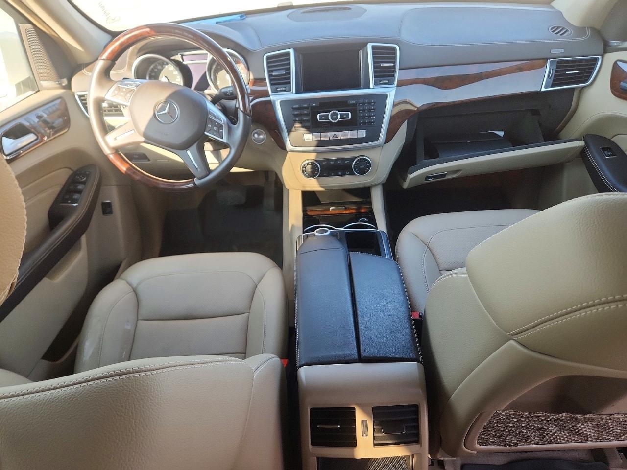 2014 MERCEDES-BENZ ML 550 4MATIC — Фото 8 из 13