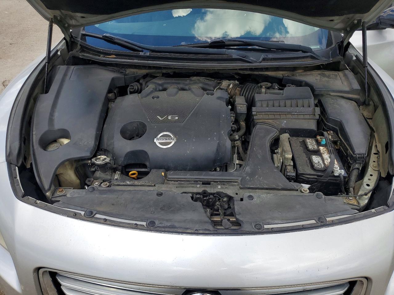 2014 NISSAN MAXIMA 3.5 S — Фото 11 из 12