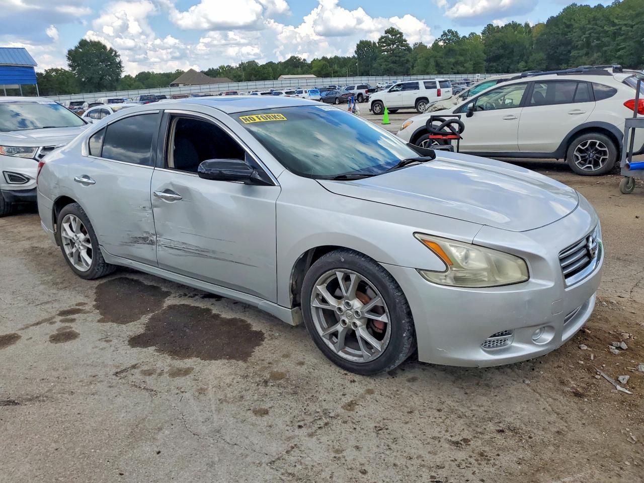 2014 NISSAN MAXIMA 3.5 S — Фото 4 из 12