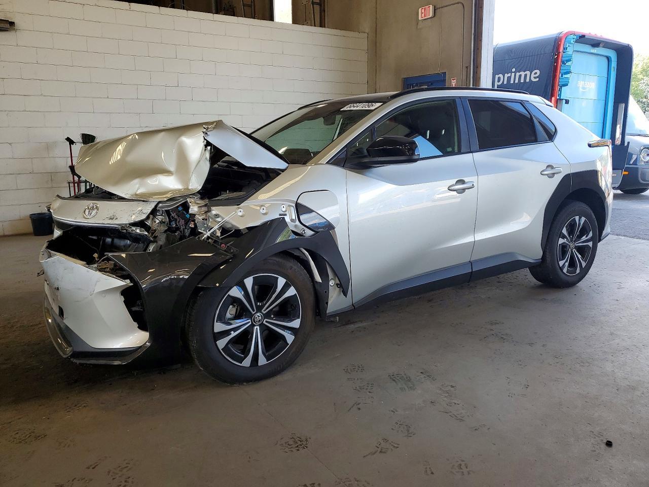 2023 TOYOTA BZ4X JTMABACAXPA009222