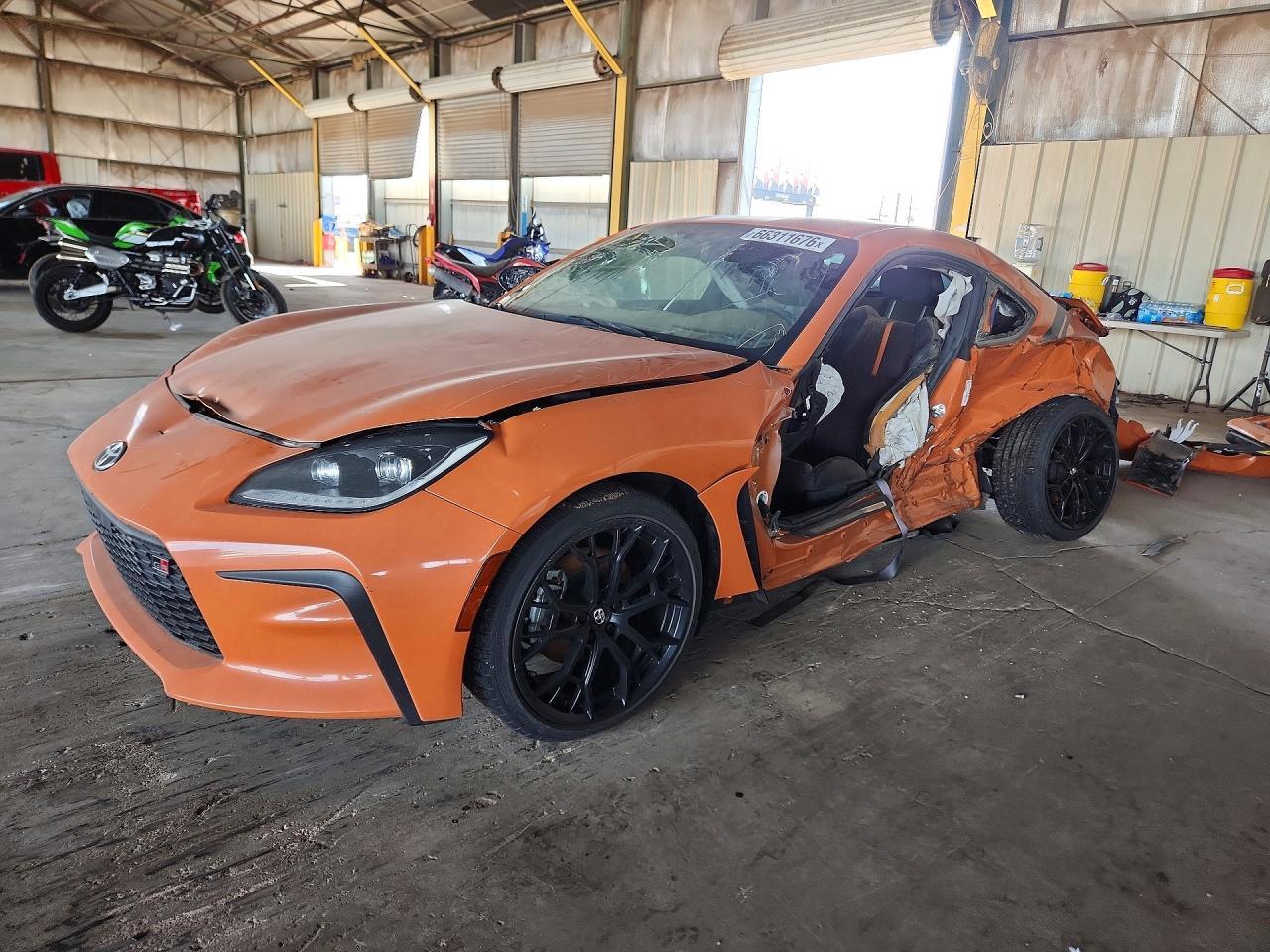 2023 TOYOTA GR86 JF1ZNBH10P8755555