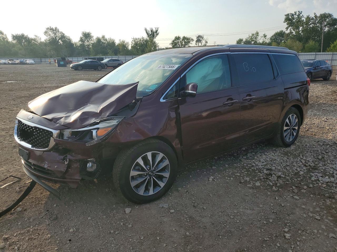 2015 KIA SEDONA SX