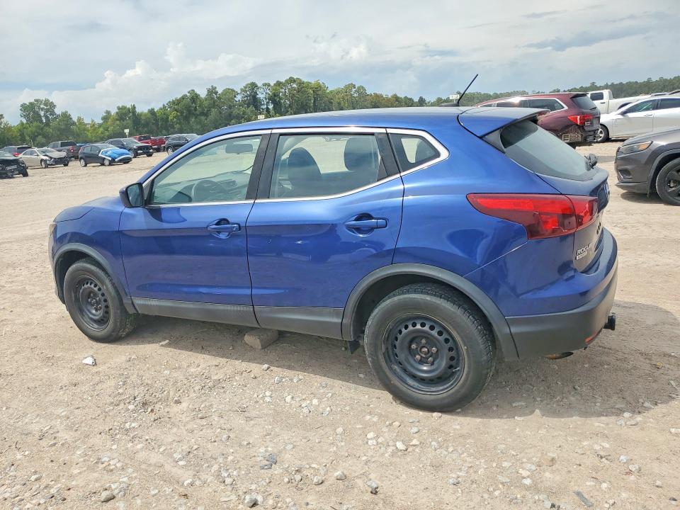 2018 NISSAN ROGUE SPORT S — Фото 2 из 13