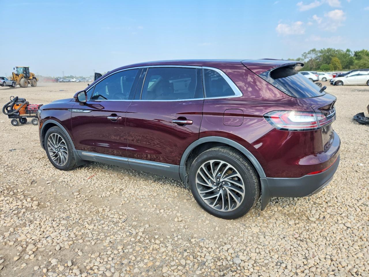 2019 LINCOLN NAUTILUS RESERVE — Фото 2 из 12