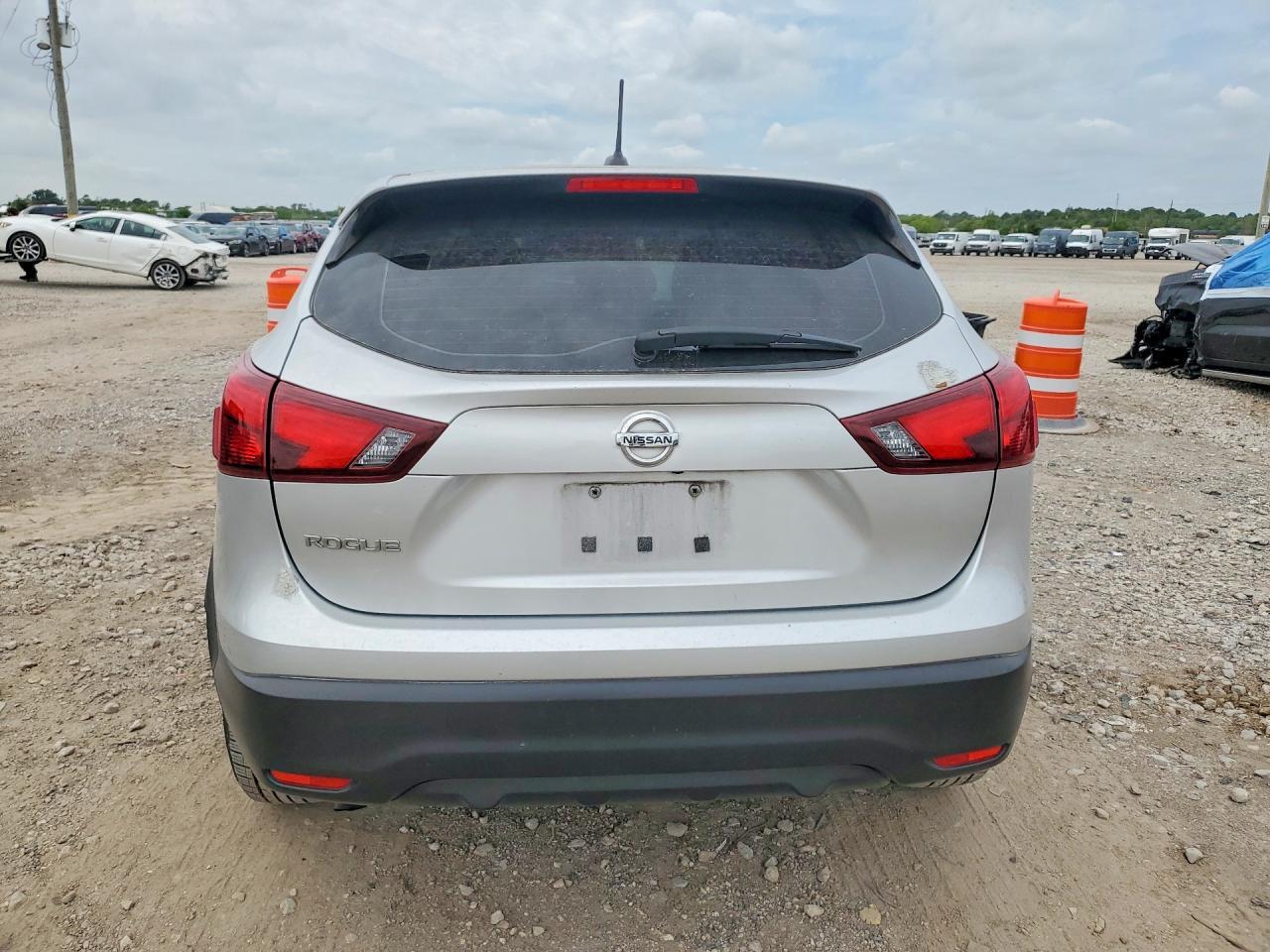 2019 NISSAN ROGUE SPORT S — Фото 6 из 13