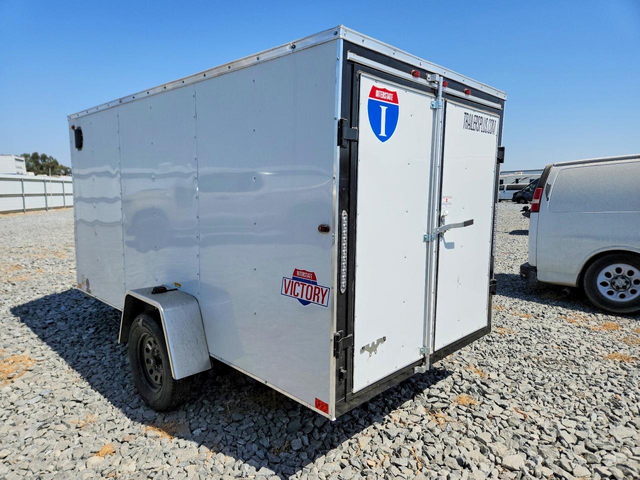 2025 INTERSTATE VICTV612SAFS ENCLOSED CARGO TRAILER — Фото 2 из 11