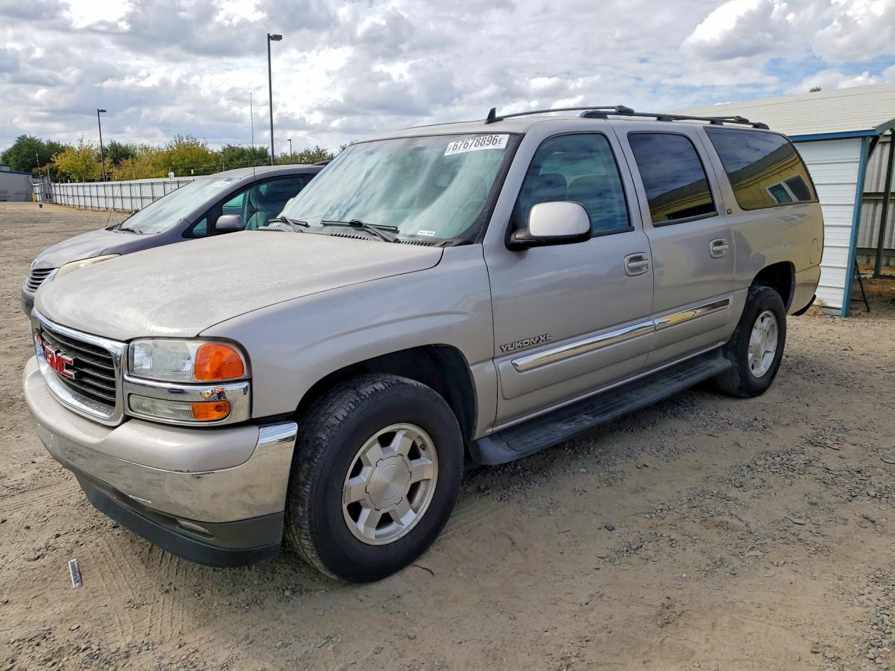 2006 GMC YUKON XL 1GKEC16Z36J166254