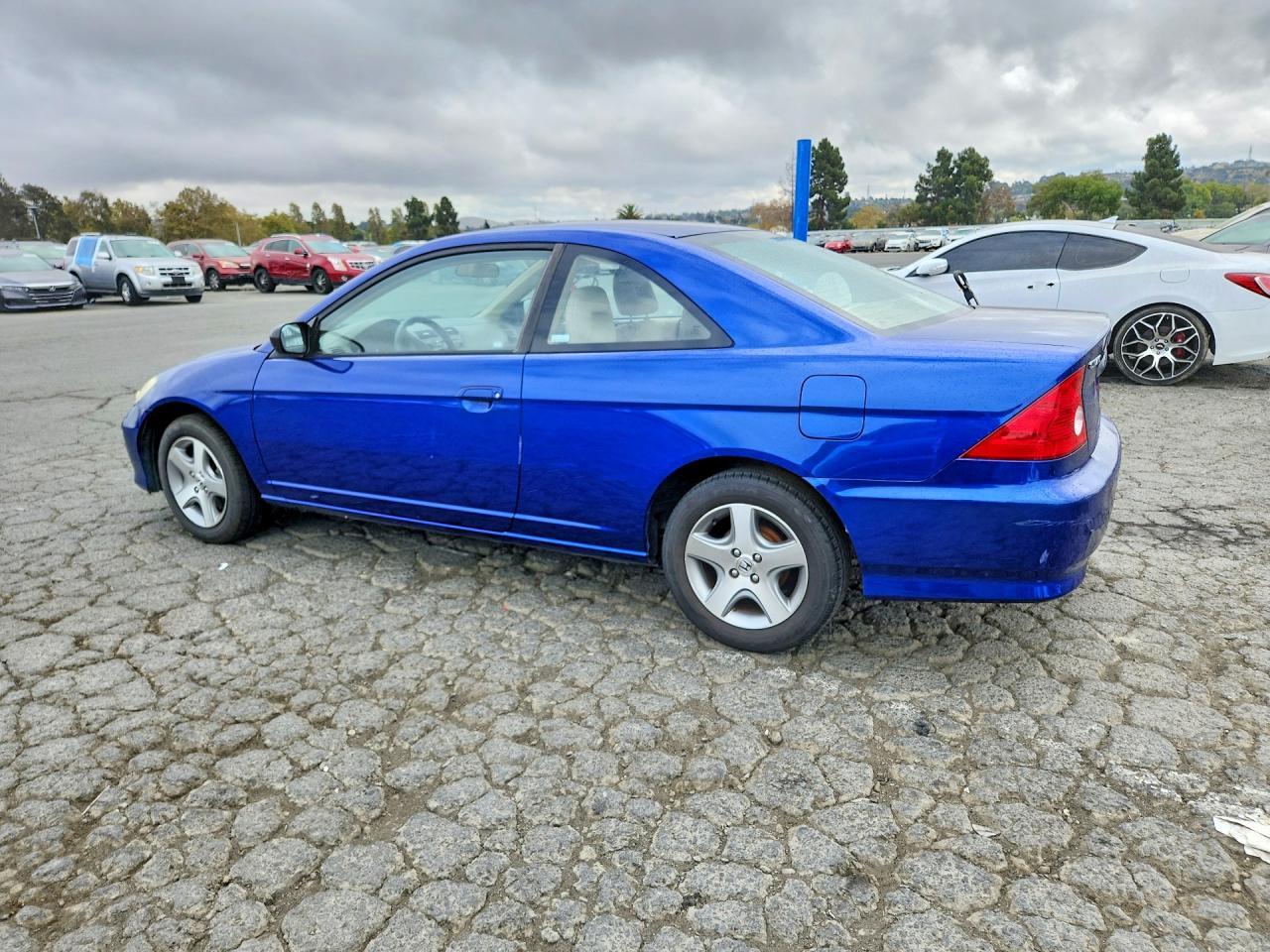 1HGEM22944L081477 2004 HONDA CIVIC photo no. 2
