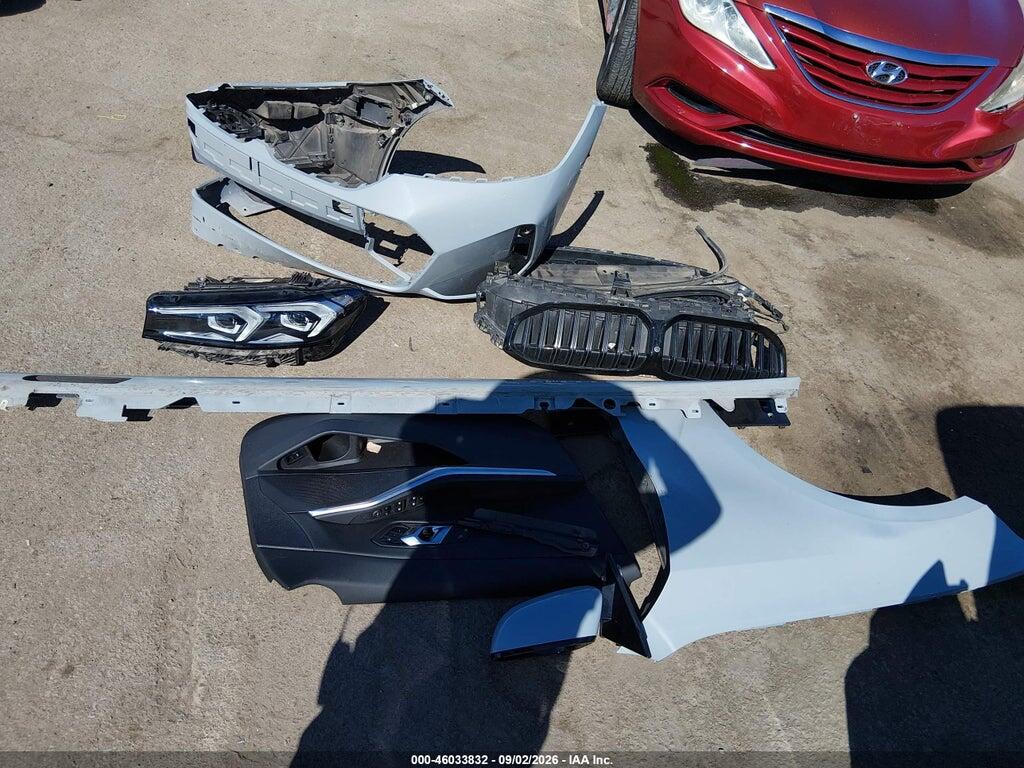 3MW69FF03R8E44435 2024 BMW 330I photo no. 12