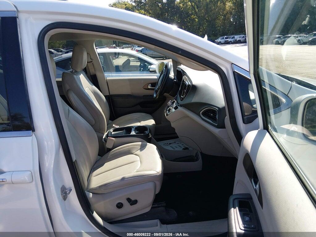 2C4RC1BG7JR120948 2018 CHRYSLER PACIFICA photo no. 5