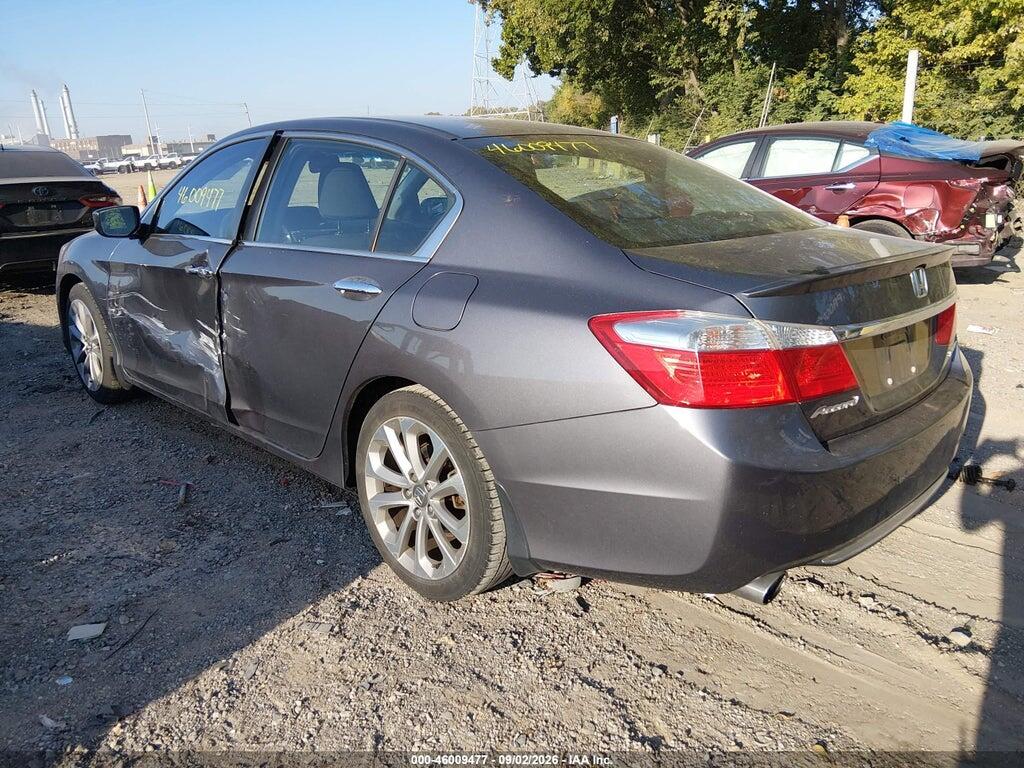 1HGCR2F52DA068352 2013 HONDA ACCORD photo no. 3