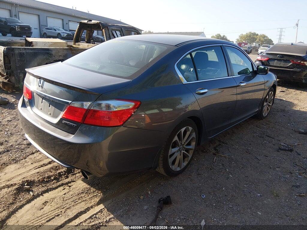 1HGCR2F52DA068352 2013 HONDA ACCORD photo no. 4