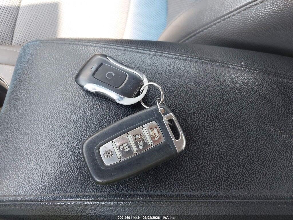 5NPEC4ABXEH809357 2014 HYUNDAI SONATA photo no. 11