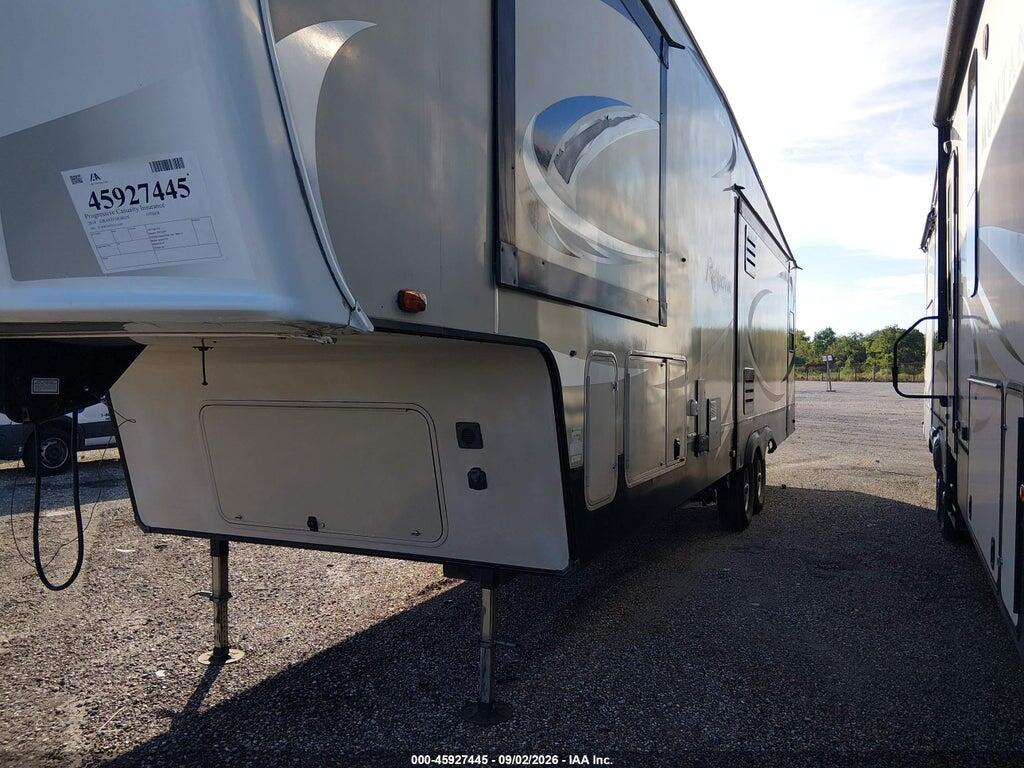 573FR2362XJ331369 2018 GRAND DESIGN REFLECTION photo no. 10