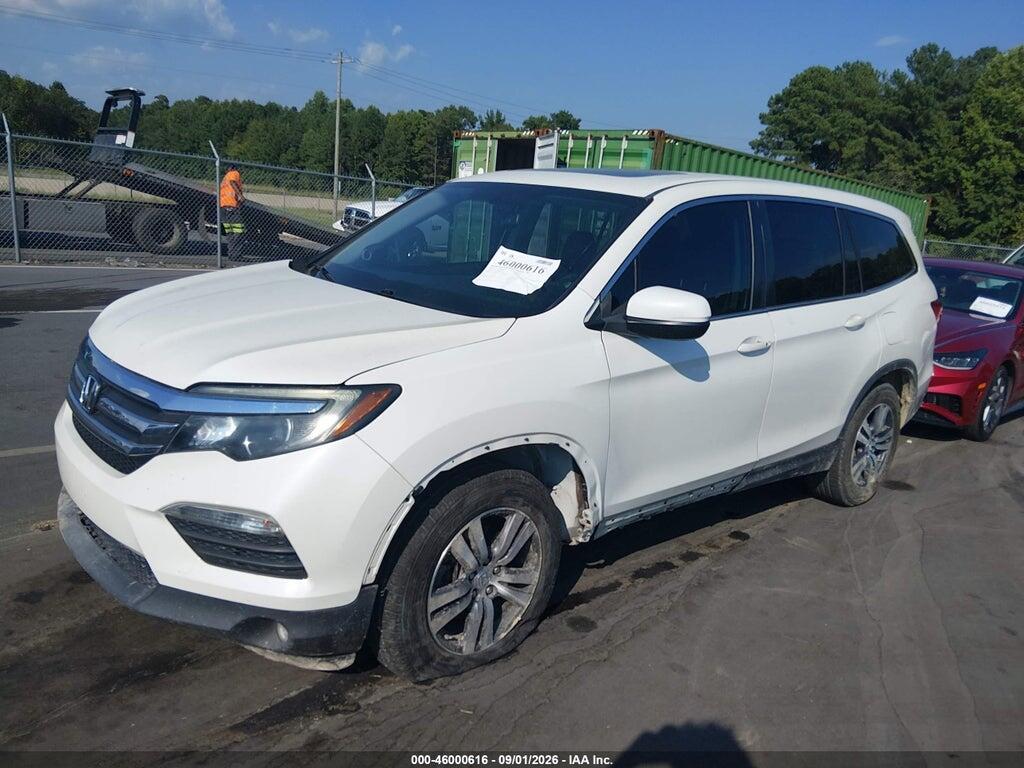 5FNYF5H50JB023795 2018 HONDA PILOT photo no. 2