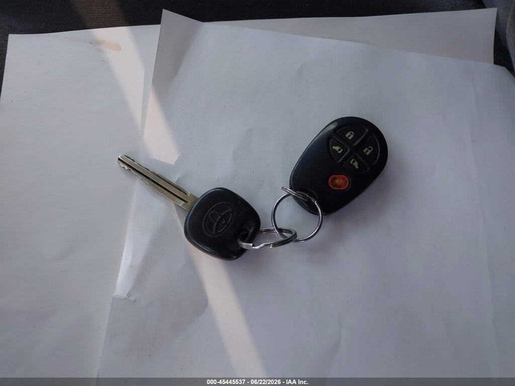 5TDBA23C54S024434 2004 TOYOTA SIENNA photo no. 11