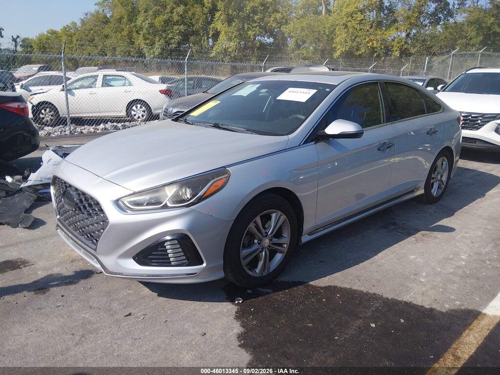 5NPE34AF7JH660774 2018 HYUNDAI SONATA photo no. 2