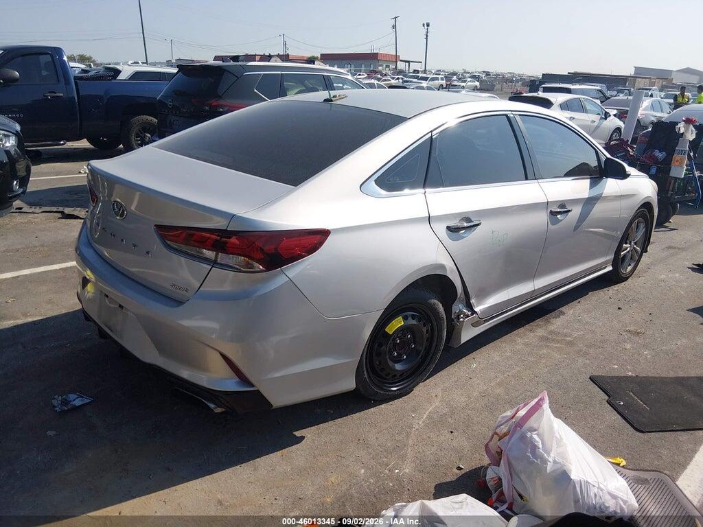 5NPE34AF7JH660774 2018 HYUNDAI SONATA photo no. 4
