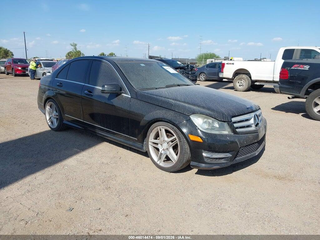 2013 MERCEDES-BENZ C 250 WDDGF4HBXDA775955
