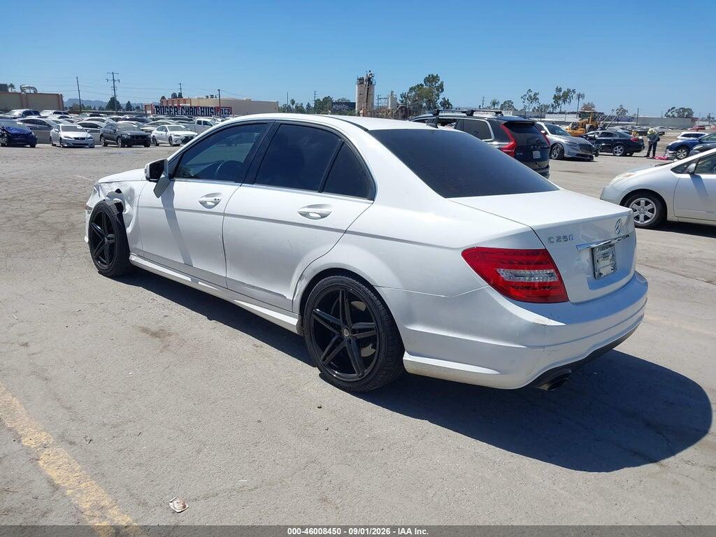 WDDGF4HB9DR296377 2013 MERCEDES-BENZ C 250 photo no. 3