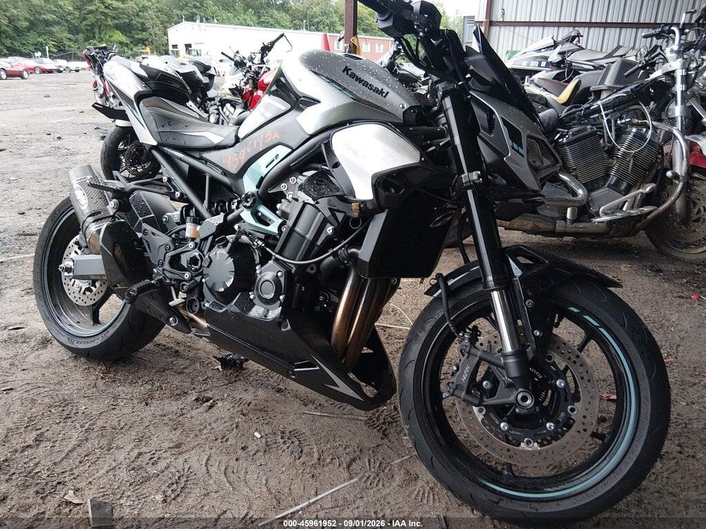 2025 KAWASAKI ZR900 ML5ZRDS14SDA00778