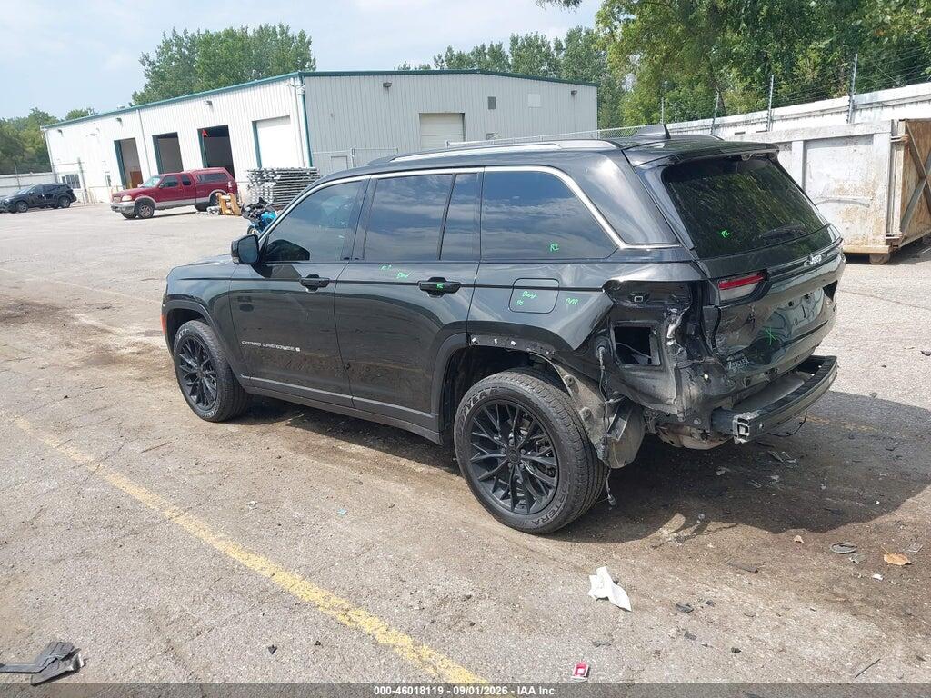 1C4RJHBG5PC659908 2023 JEEP GRAND CHEROKEE photo no. 3