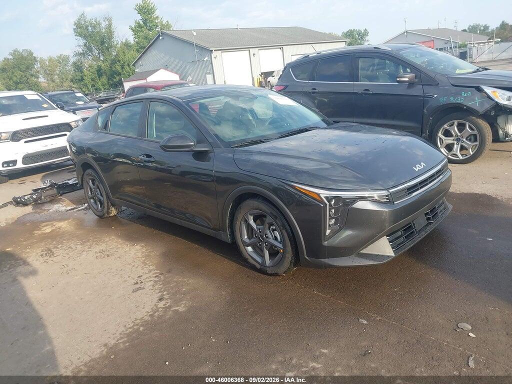 2025 KIA K4 3KPFT4DE1SE238447