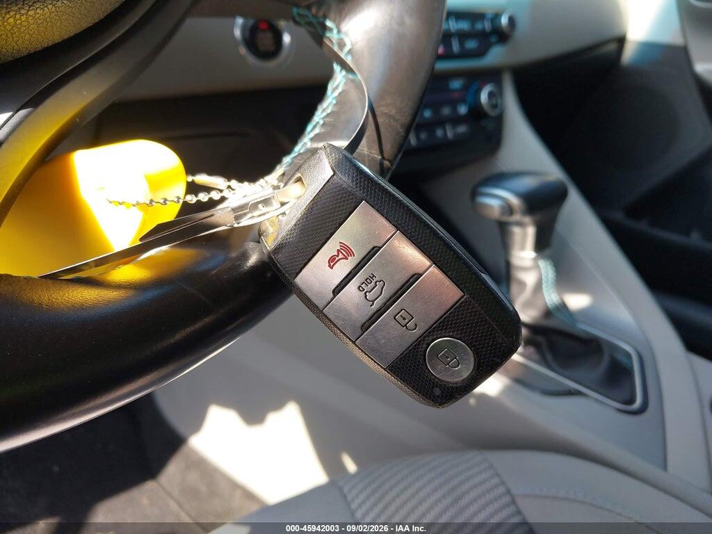 KNDCM3LD0K5218009 2019 KIA NIRO PLUG-IN HYBRID photo no. 11