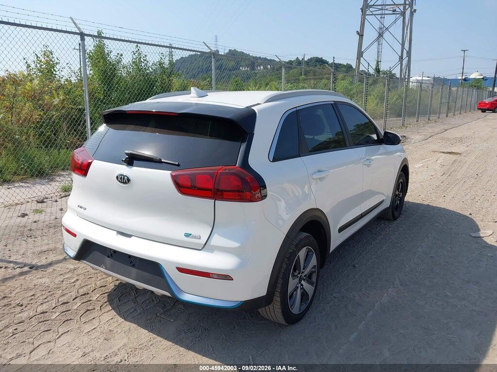 KNDCM3LD0K5218009 2019 KIA NIRO PLUG-IN HYBRID photo no. 4