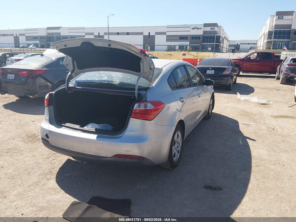KNAFK4A69G5523221 2016 KIA FORTE photo no. 4