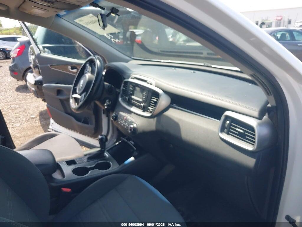 5XYPGDA53GG150300 2016 KIA SORENTO photo no. 5