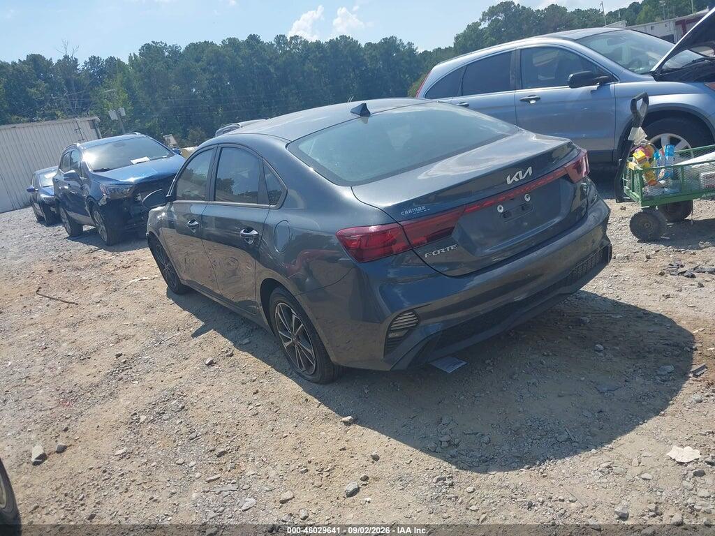 3KPF24AD3NE424350 2022 KIA FORTE photo no. 3