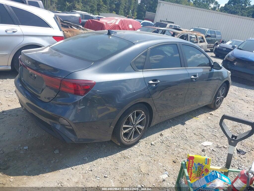3KPF24AD3NE424350 2022 KIA FORTE photo no. 4